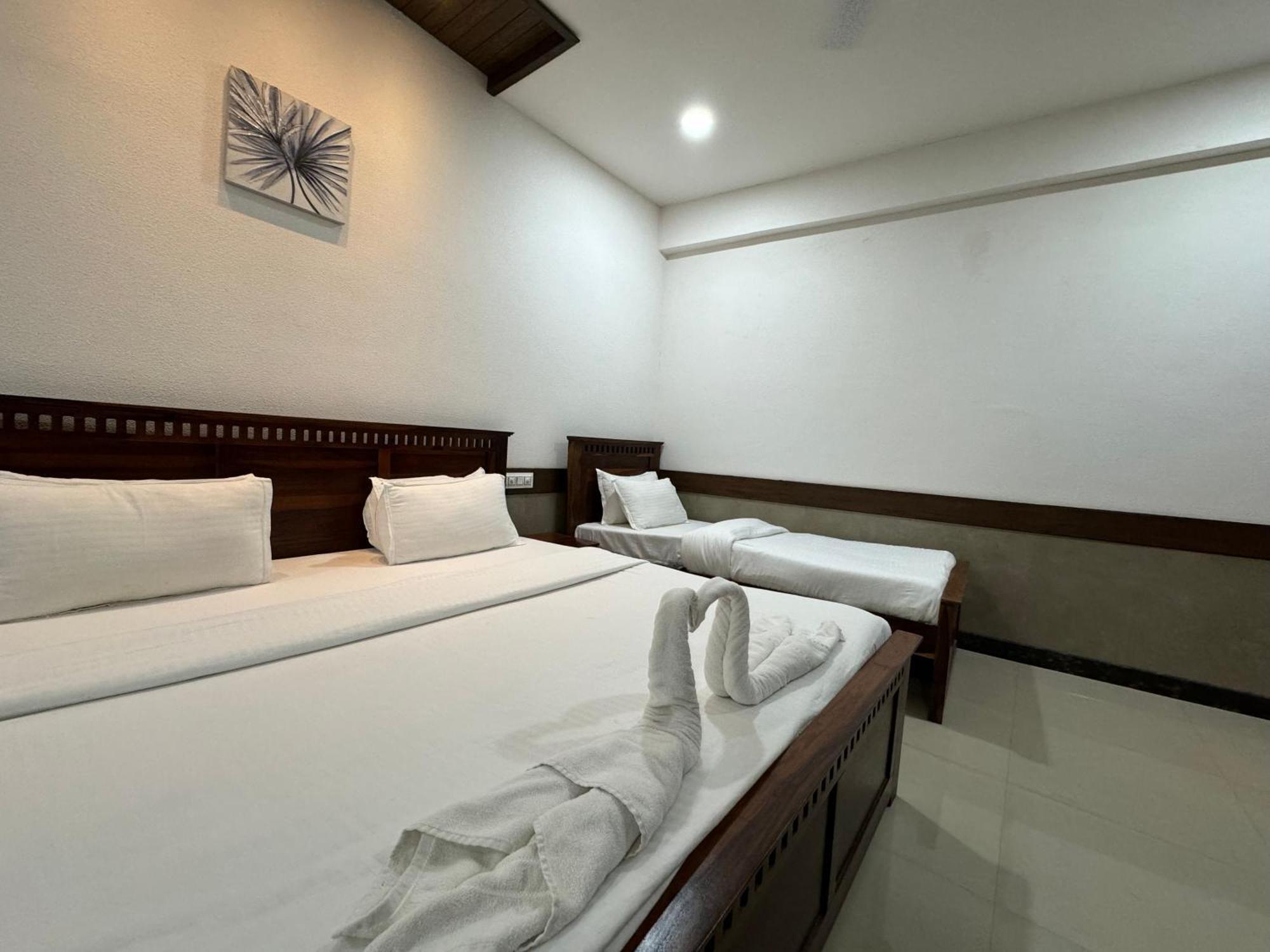 Hotel Tirth By Sonu'S Ujjain Cameră foto